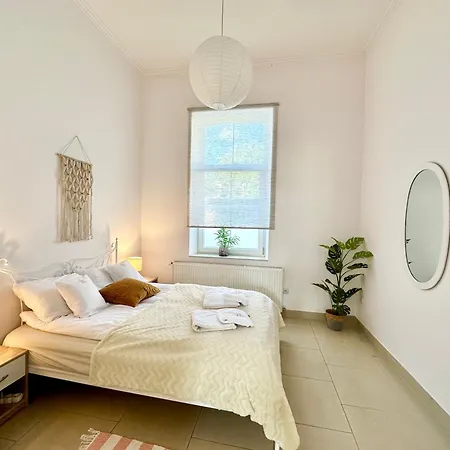 Apartmán Komfortowy Z Tarasem W Poblizu Jeziora I Gor Sowich *